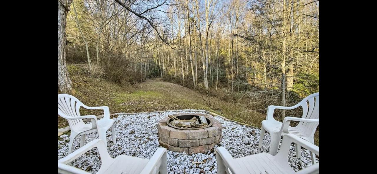 Smokey Mountain Hideaway Villa Gatlinburg Buitenkant foto