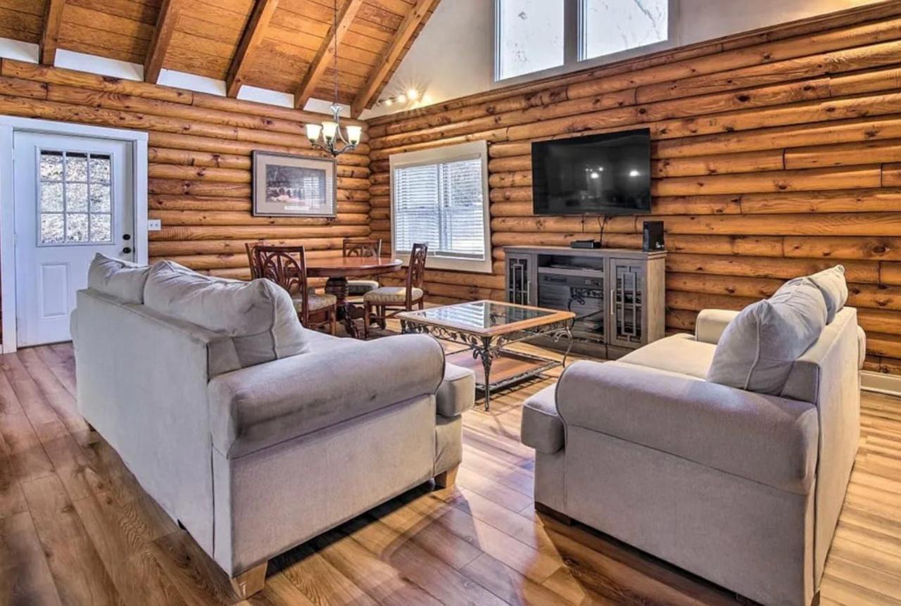 Smokey Mountain Hideaway Villa Gatlinburg Buitenkant foto